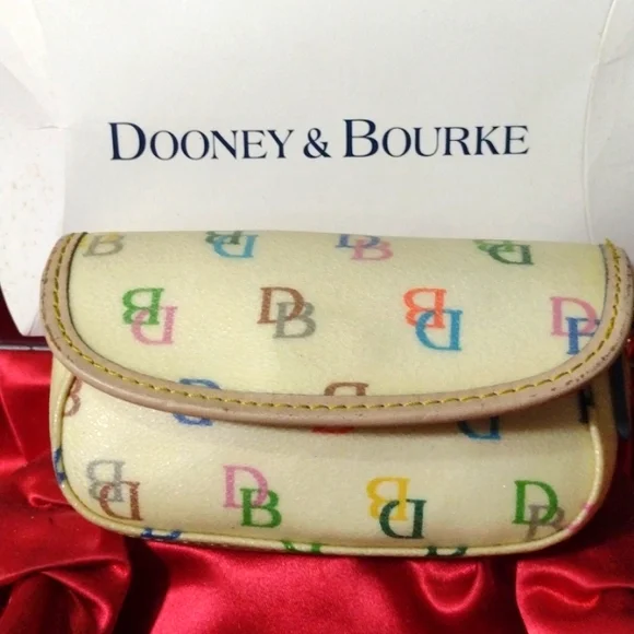 Dooney & Bourke Small 🛍️ 🎁 NWT - Picture 5 of 5